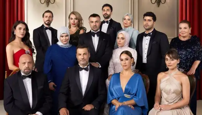 Kızılcık Şerbeti Yeni Sezonu İzleyicilerle Buluşmaya Hazırlanıyor!