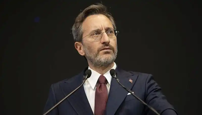 Fahrettin Altun'dan Özgür Özel'in İtirazlarına Sert Yanıt Geldi