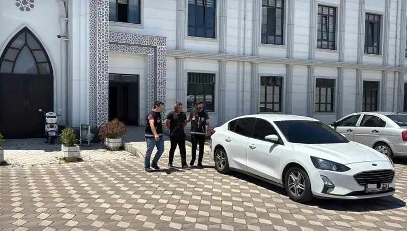 Kocaeli'de Şoke Eden Cinayet: Katil Zanlısı Kısa Sürede Tutuklandı