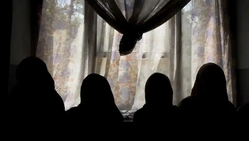 Taliban’dan Kadın Yazarlarının Kitaplarına Yasağıyla Gelen Sesler