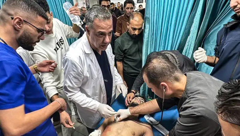 İsrail’in Gözaltındaki Filistinli Hastane Müdürü Sağlığıyla İlgili Endişeleri Artırıyor