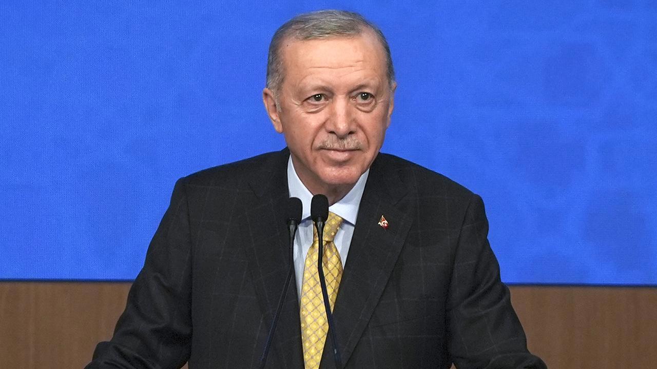 Cumhurbaşkanı Erdoğan Açıkladı: Deprem Bölgelerindeki Konutların Yıl Sonunda Teslim Edileceği