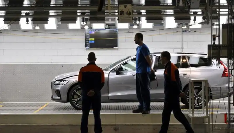 Volvo, Yeni Stratejisiyle Bazı Modellerin Satışını Durdu!