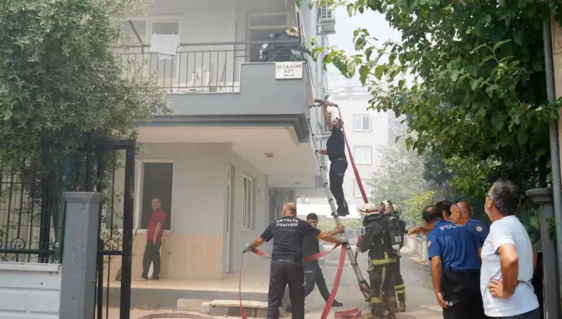 Tartışma Sonucu Yangın: Arkadaşın Dairelerini Ateşe Verdi!
