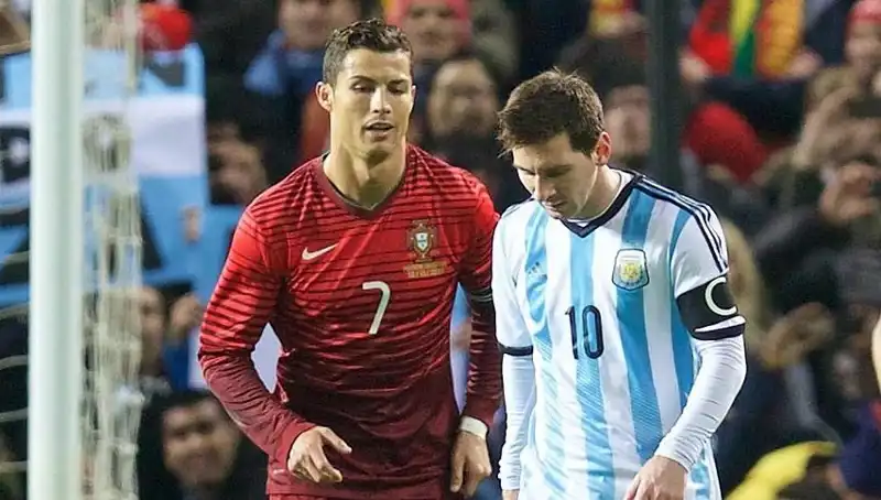 Ronaldo'nun Rekorları: Messi'yi Farklı Bir Boyuta Taşıdı