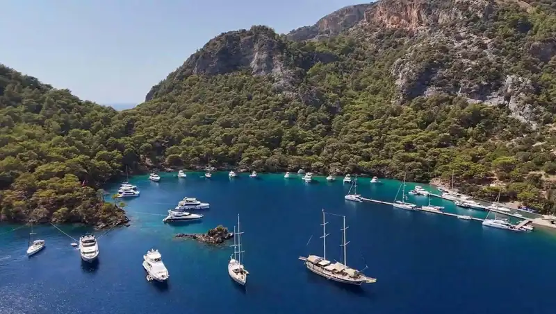 Göcek'in Eşsiz Koylarında Yeni Mücadele: Müzik Çalmak Yasaklandı