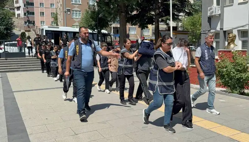 Türkiye’de Yasa Dışı Bahis Operasyonunda 21 Kişi Tutuklandı