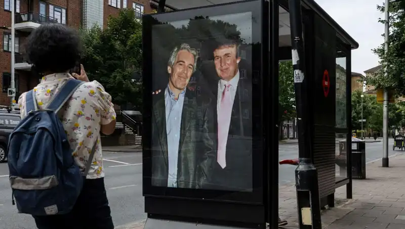 Trump’ın Epstein İçin Gönderdiği Mektup, Skandalları Yoluna Koydu
