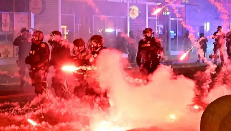 Los Angeles İsyanı: Protestolar Tüm Amerika'ya Yayılıyor!