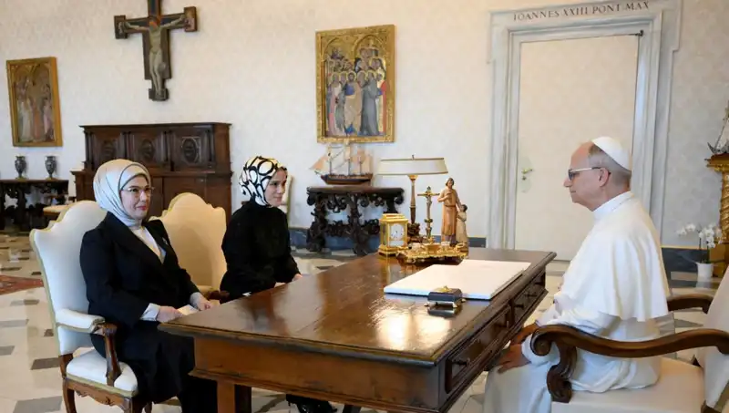 Emine Erdoğan ve Papa Leo Görüşmesi: Gazze'deki Kriz Üzerine Önemli Mesajlar