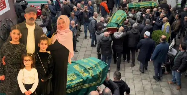 Rize, Strasbourg’da Hayatını Kaybeden Kız Kardeşlere Son Görevde Bulundu