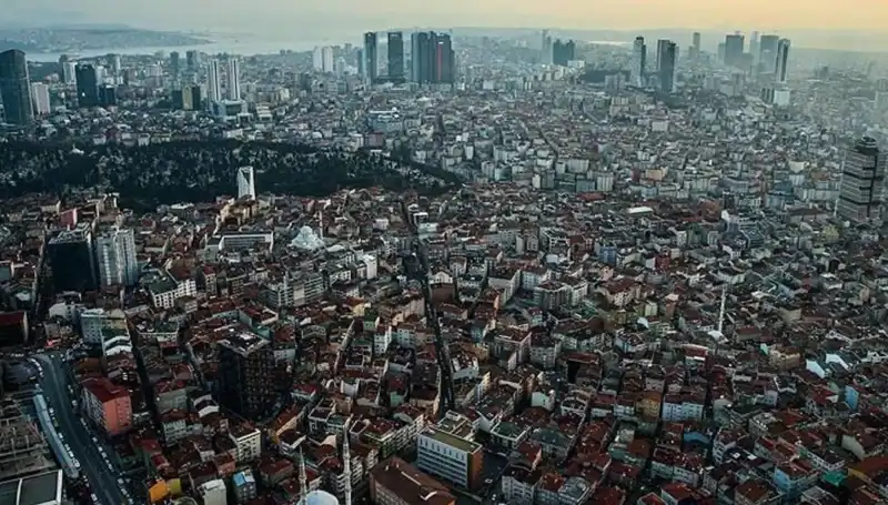 23 Nisan Depreminin Konut Piyasasındaki Şok Etkileri: Fiyatlar Neden Yükseldi?