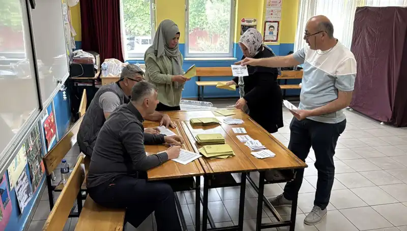 405 Mahalle ve Köyde Seçim Coşkusu: Yeni Muhtarlar Seçildi