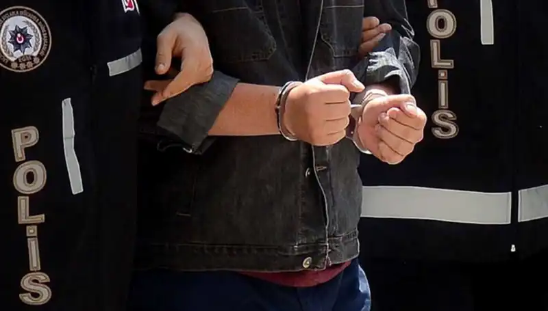 FETÖ'nün Dışişleri Bakanlığı'ndaki Sızmasına Ağır Darbe: 8 Gözaltı Kararı