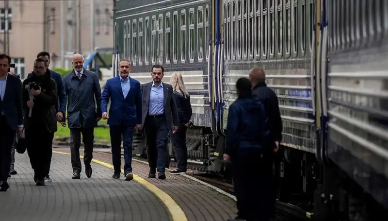 Dışişleri Bakanı Fidan, Ukrayna Ziyaretinde Stratejik Adımlar Attı
