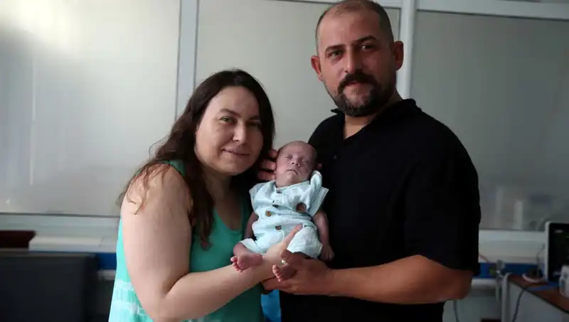 800 Gram Doğan Bebeğin Hayatta Kalma Mücadelesi: 4 Ay Süren Yoğun Bakım Süreci