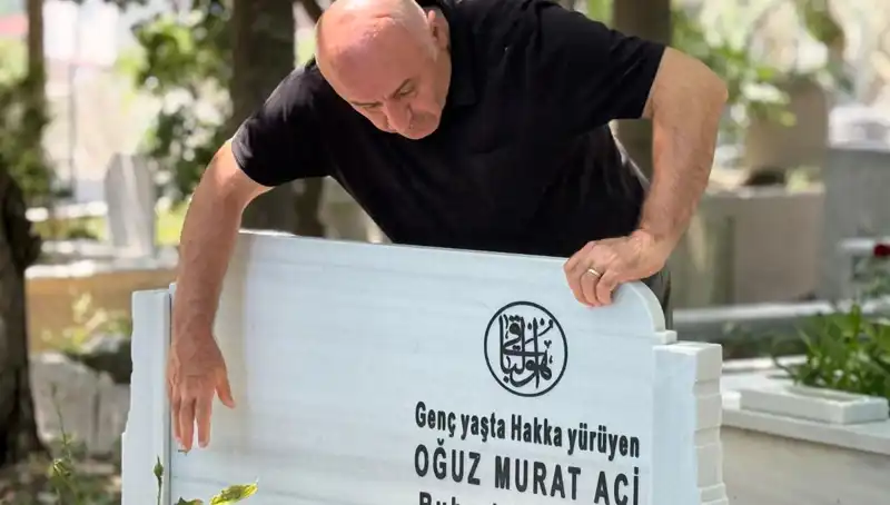 Aci Ailesinin Unutulmaz Babalar Günü: Duygusal Anlar ve Anılar