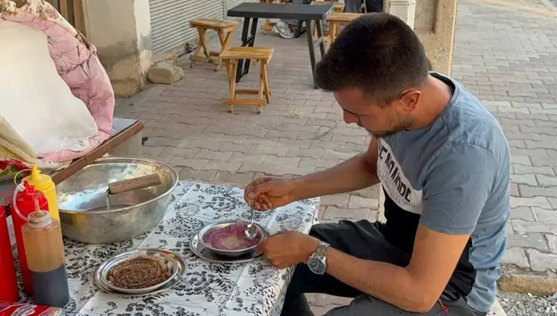 Toros Dağları'nın Zirvesinden Hediyelik Lezzet: Tabağını 50 TL'ye Satıyor