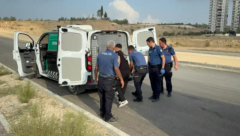 Yol Kenarında Bulunan Ceset, Gizemli Olayı Derinleştiriyor!