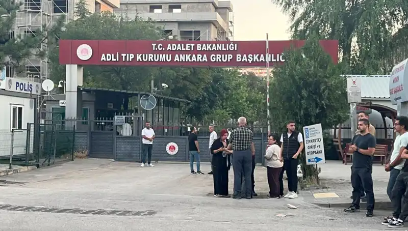 Şehitlerimizin Naaşları Ankara'ya Uğurlandı: Vatan Sevgisi Gözyaşlarıyla Anıldı