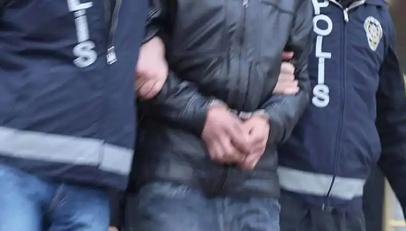 30 İlde FETÖ Operasyonu: 65 Kişi Tutuklandı!