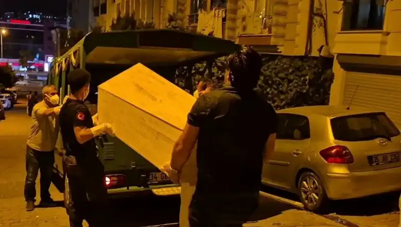 Esenyurt'ta Gizemli Ölüme İlişkin Soruşturma Derinleşiyor