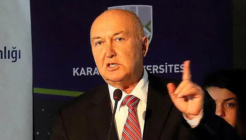 Prof. Dr. Övgün Ahmet Ercan'ın Sağlık Durumu: Beyin Kanaması Tehlikesi!