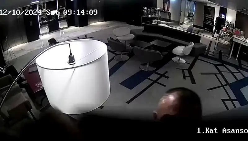 İBB Yolsuzluk Soruşturmasında Gizemli Kamera Görüntüleri: Rutin Uygulama mı?