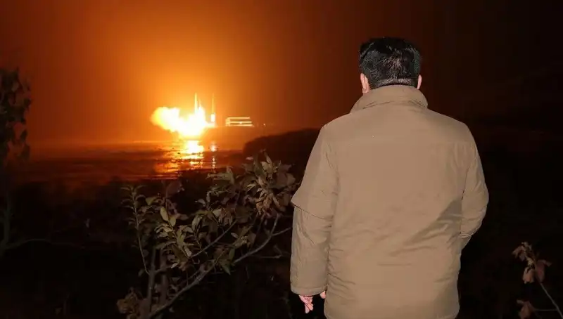 Kuzey Kore’nin Silahları: Faturayı Amerikalılar mı Ödüyor?