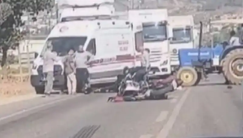Hatay'da Feci Kaza: Trafik Kazası İki Can Aldı, Bir Kişi Ağır Yaralı