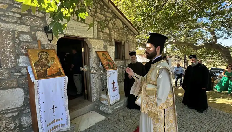 Bozcaada'da Geleneksel Aya Paraskevi Günü Ayini Coşku ile Kutlandı