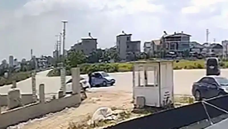 Park Halindeki Araçlardan 450 Bin Lira Çaldılar: Olayın Detayları
