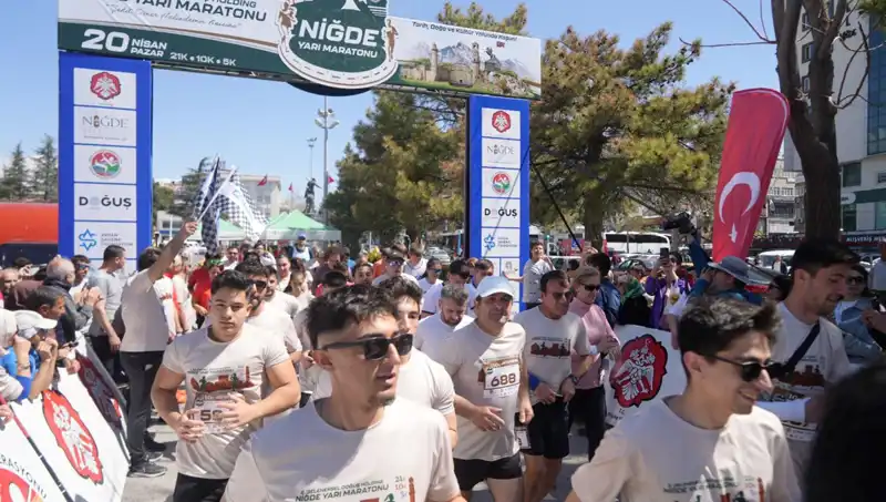 Niğde Yarı Maratonu’nda 518 Sporcunun Heyecan Dolu Yarışı